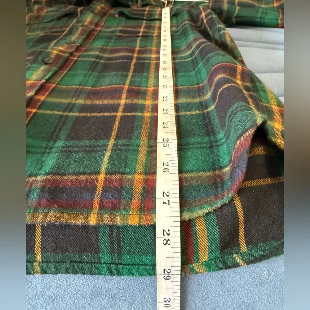 Levi’s Green Plaid Flannel Shirt Tartan Button Front Relaxed Fit S